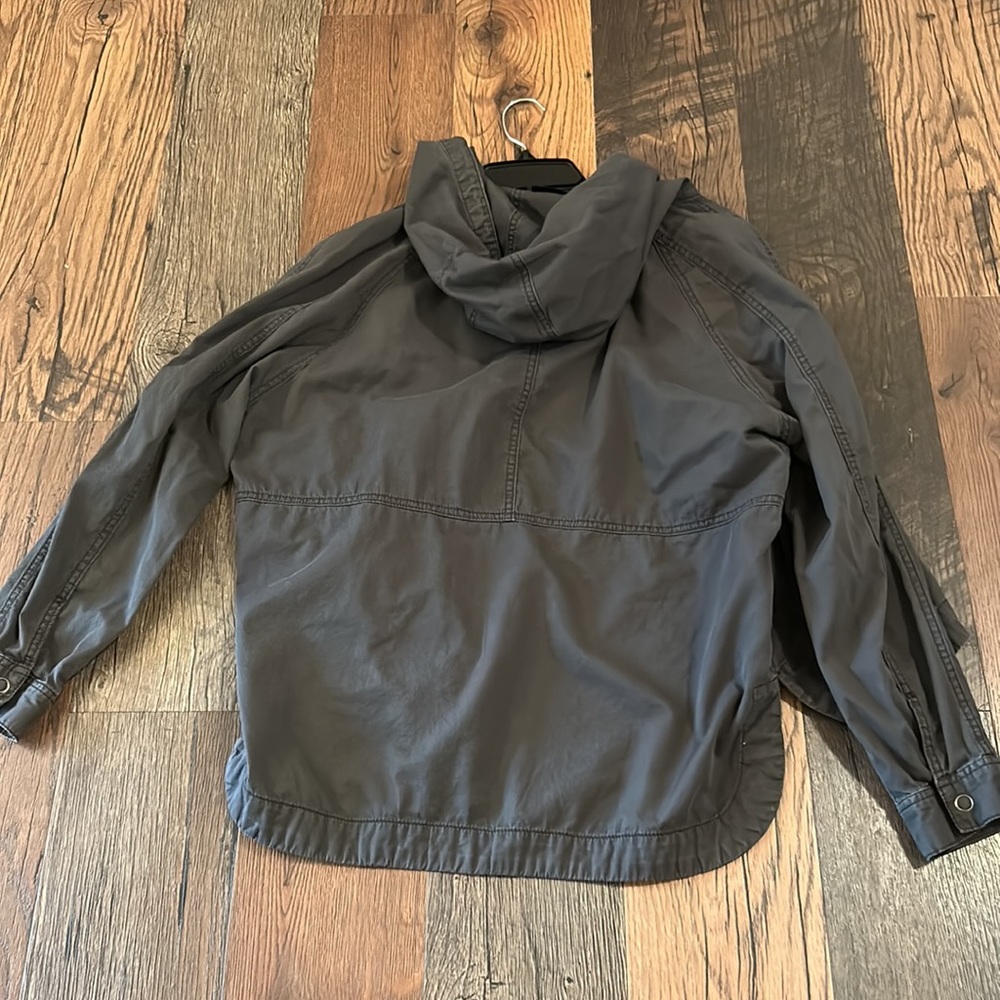 Light jacket - Picture 2 of 2